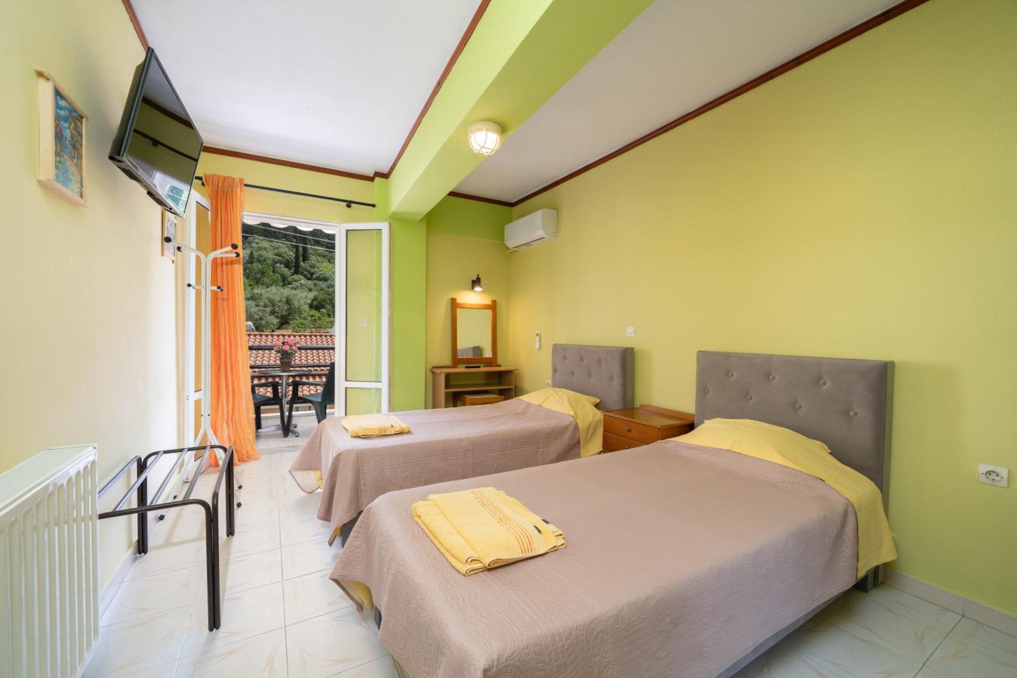 Remezzo Apartments Сами Екстериор снимка