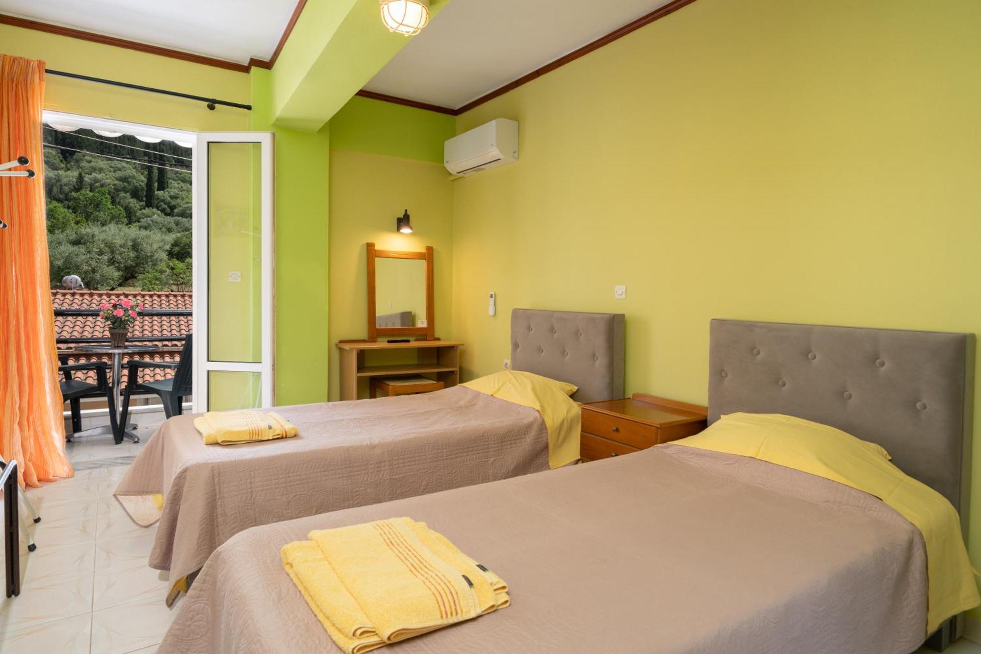 Remezzo Apartments Сами Екстериор снимка